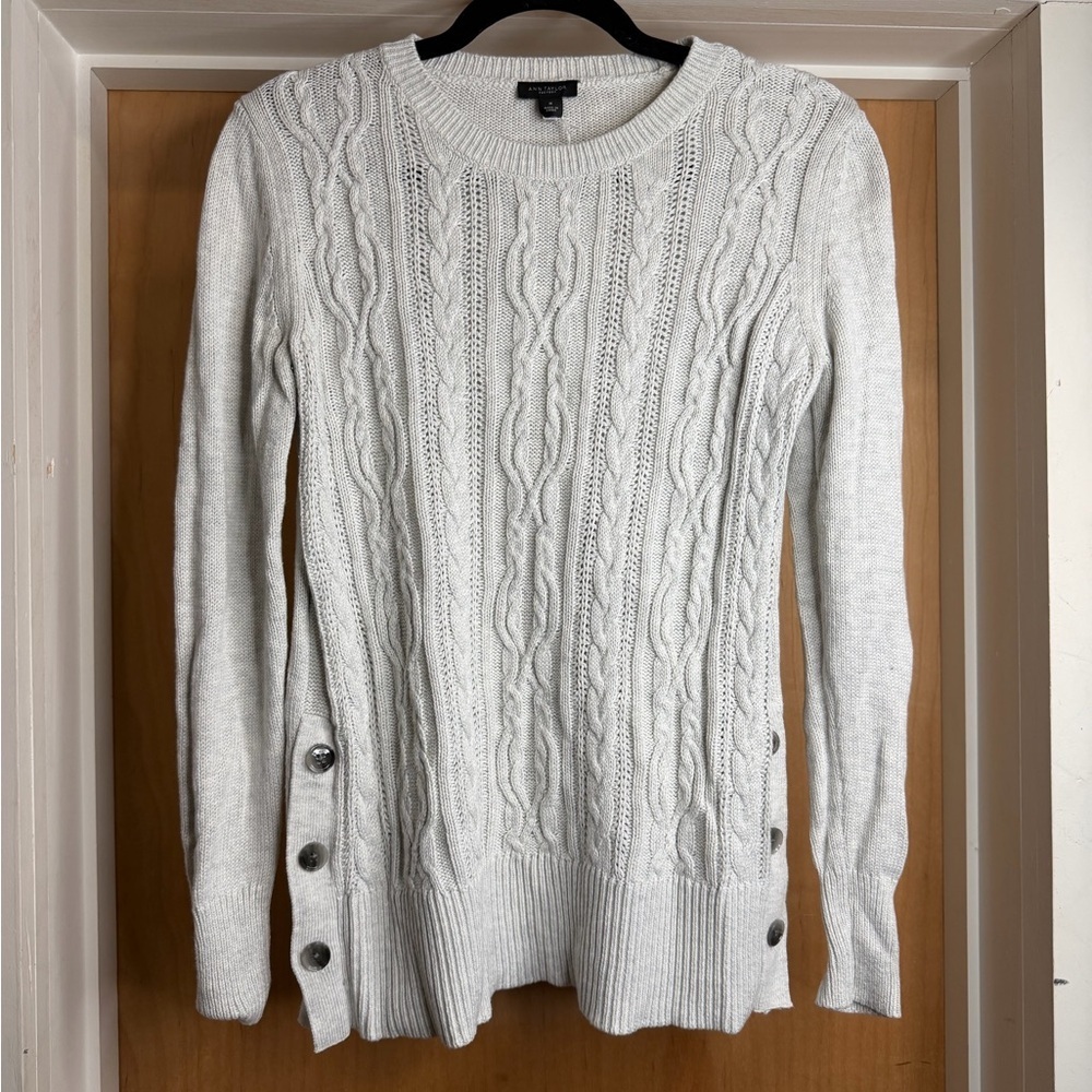 Ann Taylor Women’s Grey Cable Knit Sweater with Buttons on Sides. Size: Medium